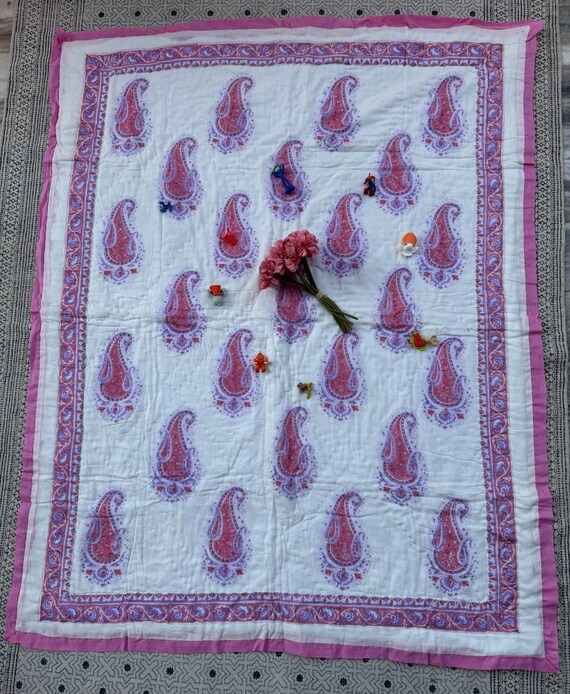 ハンドブロックプリントキルト　ベビーキルト 6c74139e2718248b34c6330951f773