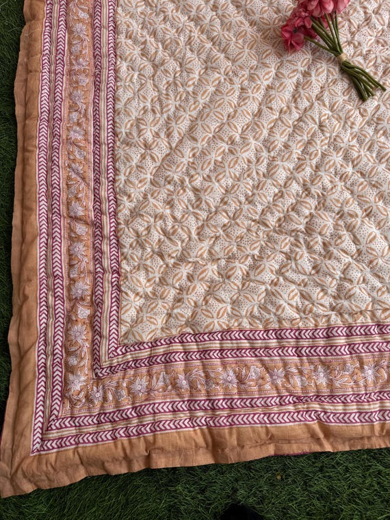 ハンドブロックプリントのベビーキルト：ボヘミアンフローラルコットン