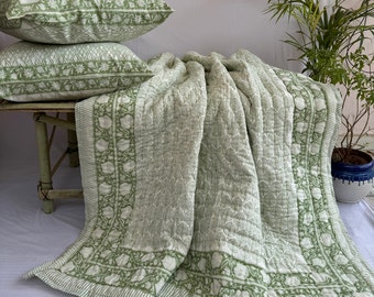 Hand Block Printed Cotton Quilt: Reversible Floral Bedspread