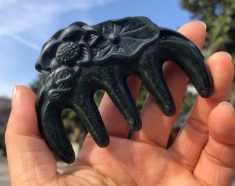 Dark Green Meteorite Jade Crystal Scalp, Healing Crystal Comb, Coarse-toothed comb, Chakra Stone Carved lotus Gemstone Luxury Hair Brush B21