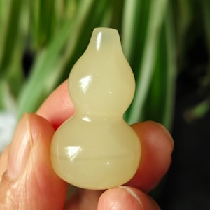 Beige Feng Shui Jade   Exorcism Attract Wealth Gossip Fengshui Gourd Hulu Ornaments Statue Pocket Decoration  Good Luck Wu LuFeng Shui Decor