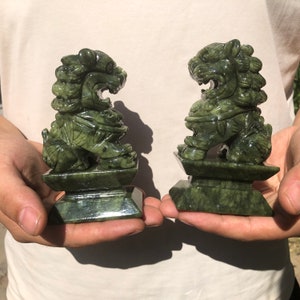 Hp1141 Pair Chinese Foo Fu Dog Lion Carved Green Jade Figurine Statue, Beijing Nephrite Green Stone Carved Guardion Crystal Lion Figure Heal