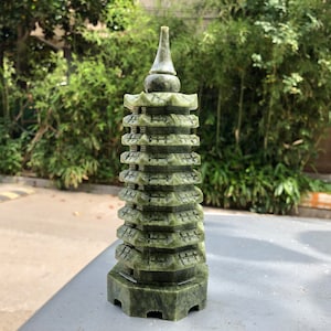 Jade Healing Crytal Tower Stone Reiki Meditation Energiskydd, Andlig Healing Yoga Aura Stone Tower Point Energibalansering idealisk gåva