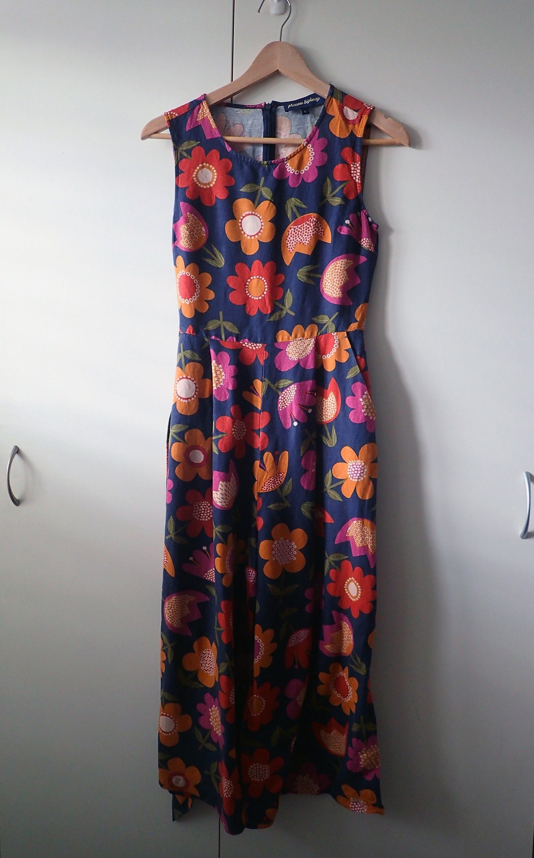 Vintage floral print loose sleeveless jumpsuit