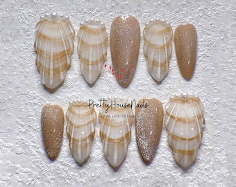 Pearl Shell Press On Nails, Custom Almond Nail Set, Fake Nails, Trendy Nails, Ocean Nails, Holiday Nails, Glue On Nails, Summer Trendy Nails