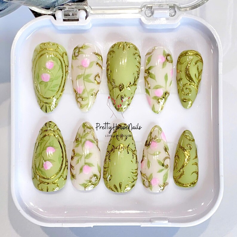 Press on nails, Custom nails, cute nails, fake nails, glue on nails, false nails, acrylic nails, coffin nails, nails, gel nails, custom nails, press on, gothic nails, short nails, birthday nails, nails press on
