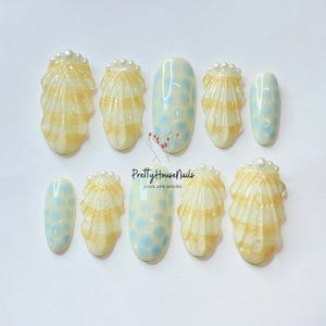 Custom Ocean Inspired Seashell Oval Press On Nails, Fake Nails, Summer Nails, Handmade False Nails for Birthday Event Party Holiday Vacation