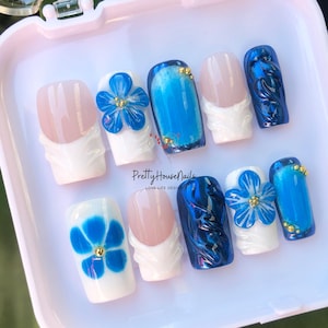 Blue Flower and French Tips Press On Nails, Blue Ocean Square Fake Nail Set for Summer Holiday, Birthday, Unique Nail Designs Gift for Her.
