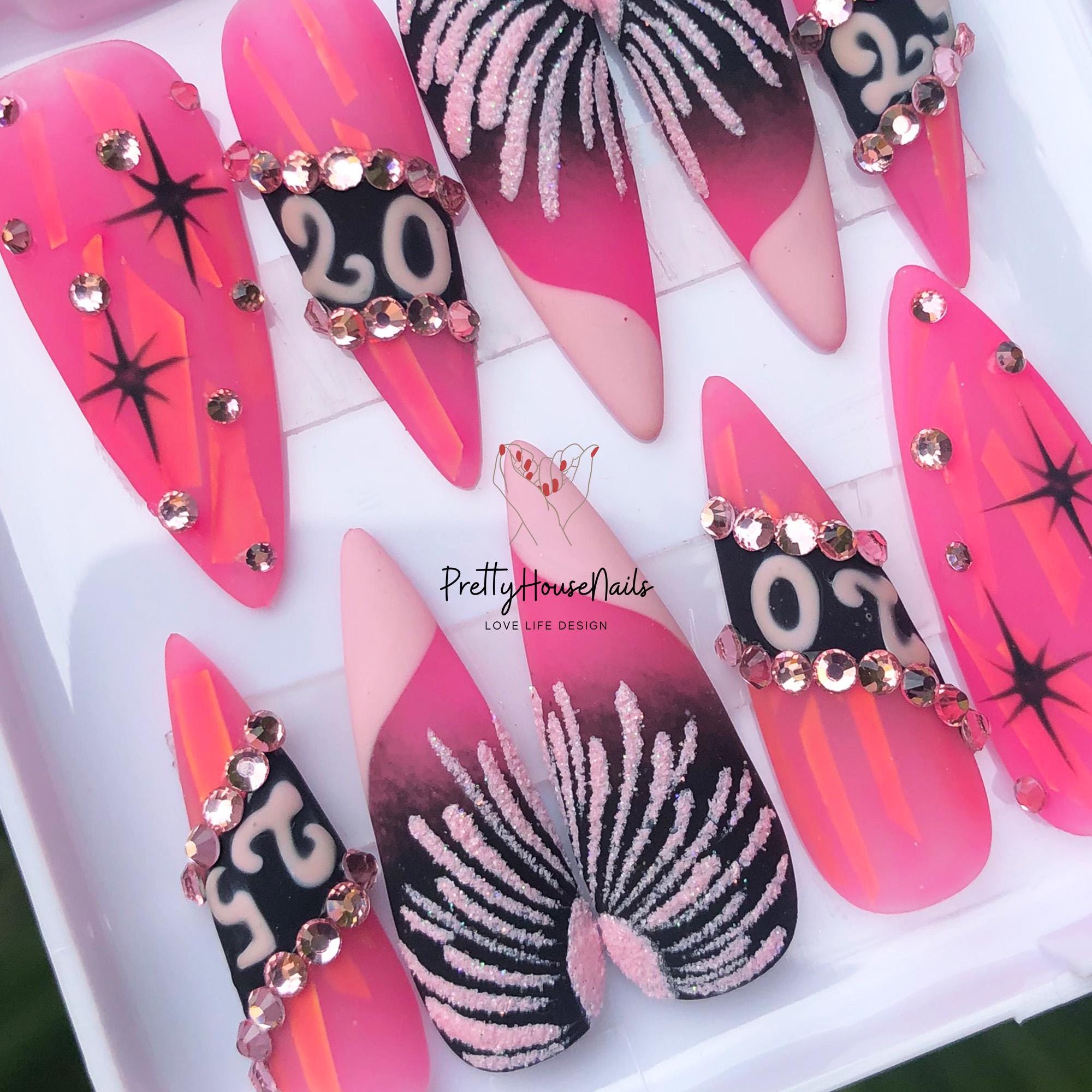 2025 3D Crystal Coffin Nails That Shine