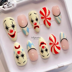 Clown Lover Press On Nails, Halloween Almond Nail Set, Halloween Theme Custom Made Fake Nails for Holiday Vacation Prom Nails, Handmade Gift