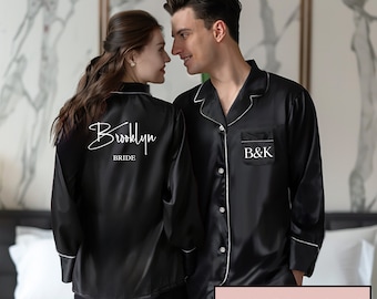 Set pigiama personalizzato, set pigiama di coppia, regali per la coppia, regali di anniversario, pigiama di raso, pigiama di San Valentino, regali di Natale