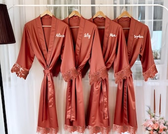 Vestaglie da sposa personalizzate, vestaglie da donna con pizzo, vestaglia floreale, vestaglie da donna, vestaglia con monogramma, proposta di matrimonio per damigelle d'onore, regalo per la sposa, regalo per lei