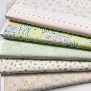 100% katoenen stof Kleine print katoenen bloemenstof mooie roze stof, lentegroene stof, ambacht en kleding, quilten Handgemaakte stof