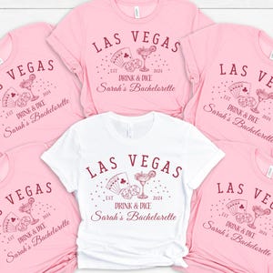 Camisas de dama de honor, camisa de despedida de soltera con nombre personalizado, regalo de dama de honor, camisa de dama de honor del equipo, camisa de despedida de soltera de Las Vegas, camisa de bebida y dados