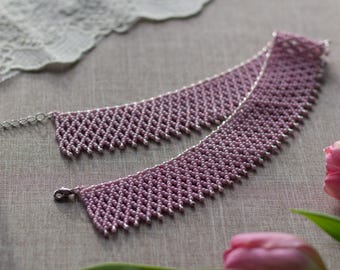 Handmade Beaded Choker Necklace – Soft Pink Elegance