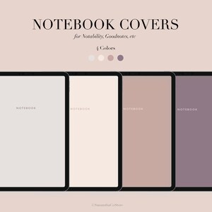 Può includere: Quattro copertine per notebook digitali per app come Notability e Goodnotes. Le copertine sono in quattro colori diversi: grigio chiaro, rosa chiaro, marrone chiaro e viola chiaro. Ogni copertina ha la parola "NOTEBOOK" al centro.
