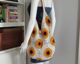 Sunflower Crochet Bag, Granny Square Bag, Crochet Bag, Bohemian Style Bag, Vintage Bag , Gift for her , Handmade Bag, Shoulder Bag.