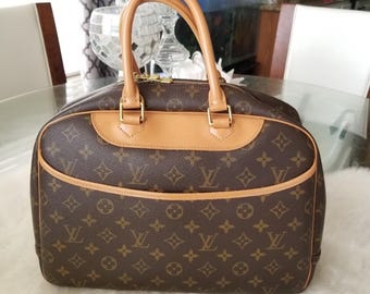 Repaint/Restore Vintage Louis Vuitton Bag Service ONLY (Photos are for Reference Only)