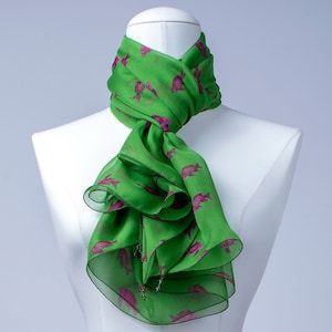 Silk scarf/shawl/neckerchief/wrap scarf/triangular scarf/shoulder scarf/neckerchief/silk scarf/ladies scarf/scarf/&quot;PurpleFish&quot; with pearl decoration