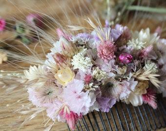 Dried flower bridal hair comb, dried flower bridal comb, boho dried flower hair comb, natural dried bridal flower comb, Bridal accessory