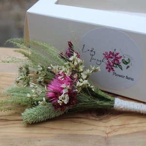 presentes de agradecimento, caixas de presente de agradecimento, presentes de agradecimento para mulheres, presente de professor de flores secas, presente de professor, ideia de presente de flores secas, flores secas