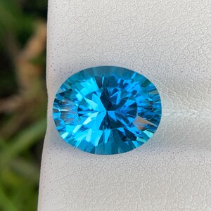 Natural Swiss Blue Topaz Beautiful Oval Faceted Cut Stone 9x11x7.5mm Loose Gemstone 5.05cts , Gemstone For Jewelry And Ring Making .