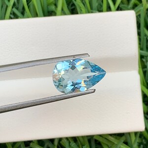 Brazil Aquamarine Pear Gemstone: 2.30 Carat Faceted Stone (8x12x4.80mm)