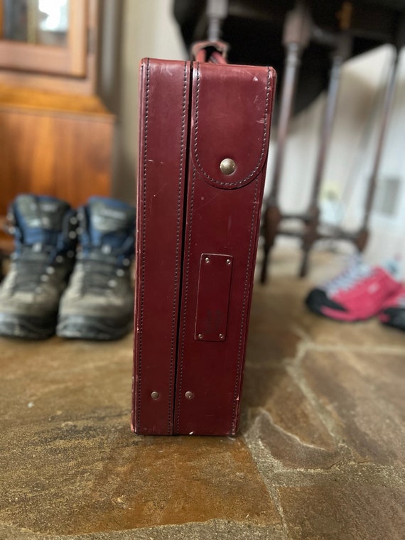 Vintage Hartmann Slim Red Wine Burgandy Belting Leather 