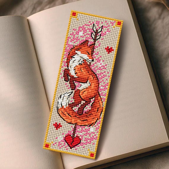 Romantasy Bookmark Cross Stitch PDF, Fox with Heart Arrow, DIY Bookmark for Fantasy Readers