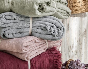 Queen Size Jacquard Woven Diamond Pattern Bedspread: 100% Cotton Blanket