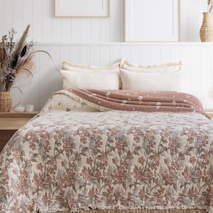 Sakura Flower Muslin Comforter King Size | Reversible Lightweight Cotton Bedspread