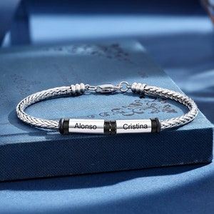 Pulsera de plata para hombre: pulsera grabada personalizada, regalo de joyería de plata personalizado para novio, esposo o pareja.