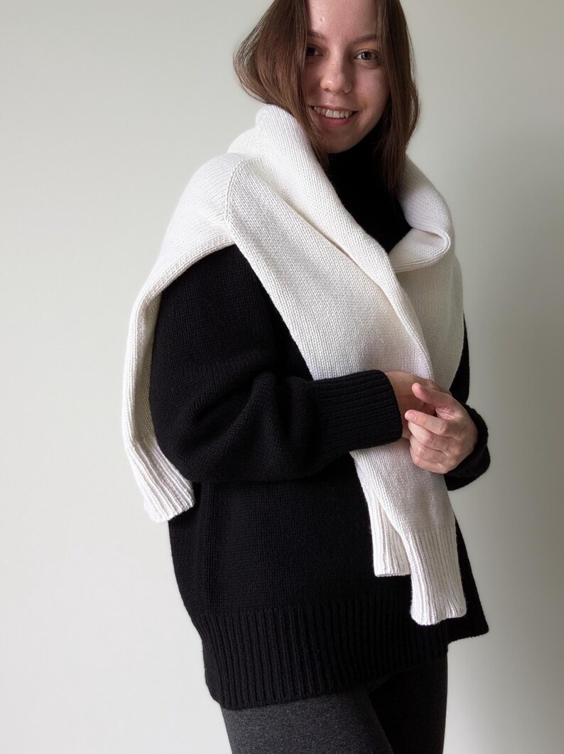 Merino & Kaschmir Rollkragenpullover | Klassischer Herbst Winter Strickpullover aus Wolle Schlichter weicher warmer Rollkragen | Minimalistische Basic Loose Fit Bild 15