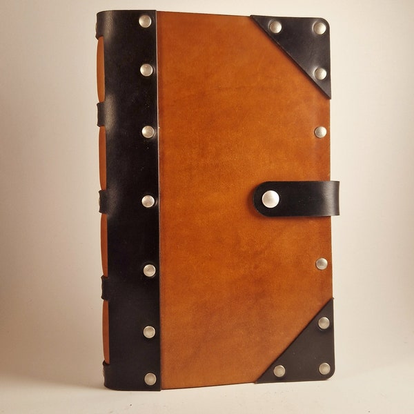 Couverture de Livre en cuir cahier inclus