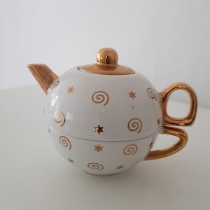 Vintage Tea for One Teapot Set
