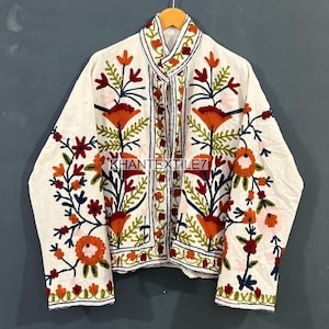 Vintage Suzani Embroidered Cotton Jacket: Ethnic Chic Outerwear
