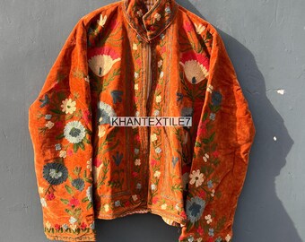 Chaqueta de terciopelo bordada estilo suzani hecha a mano: abrigo floral indio