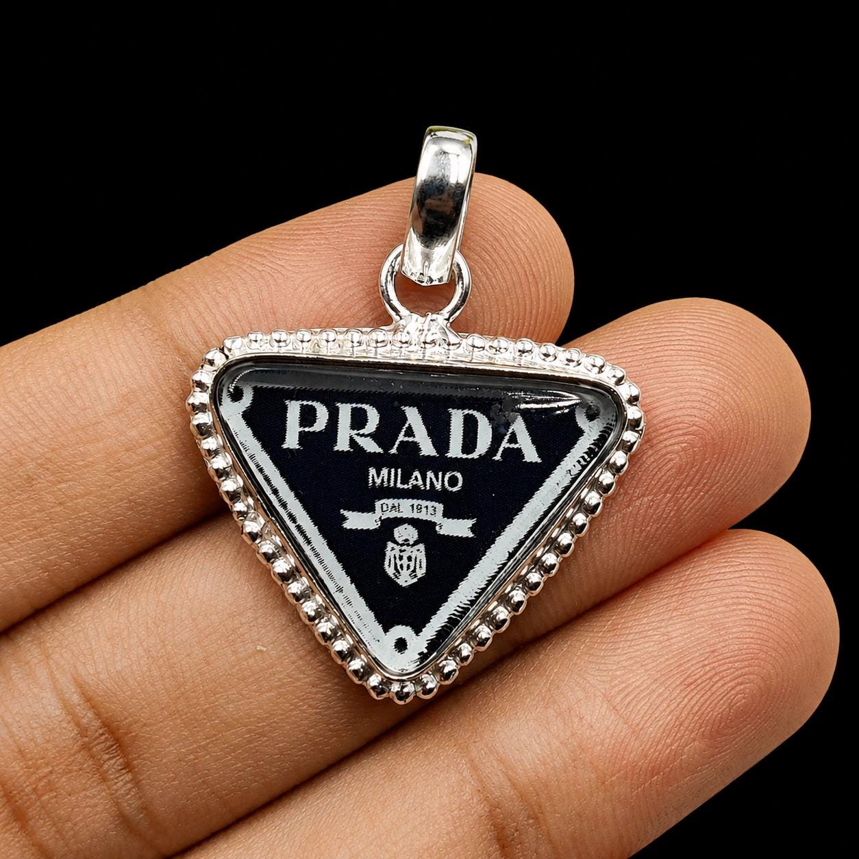 Prada triangle - Etsy 日本