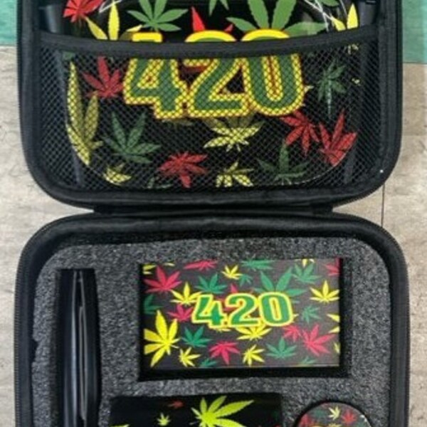 420 rolling tray/ roller/ grinder/ Jar/ scale combo deal in travel case