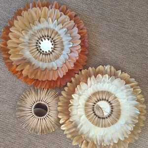 Trio &quot;CAFE&quot; brown and camel feathers + raffia mirror + tiger&#39;s eye