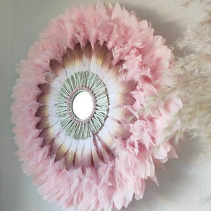 Jujuhat &quot;ILENA&quot; pale pink feathers + raffia + quartz/amethyst