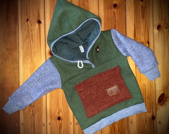 Outdoor hoodie made of colorful wool walk for babies and children