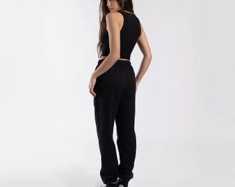 Ausgestattet mit Tank Top 100% Baumwolle | Minimal Style Streetwear | Athletik | Gemütliche schwarz-weiß-graue T-Shirts