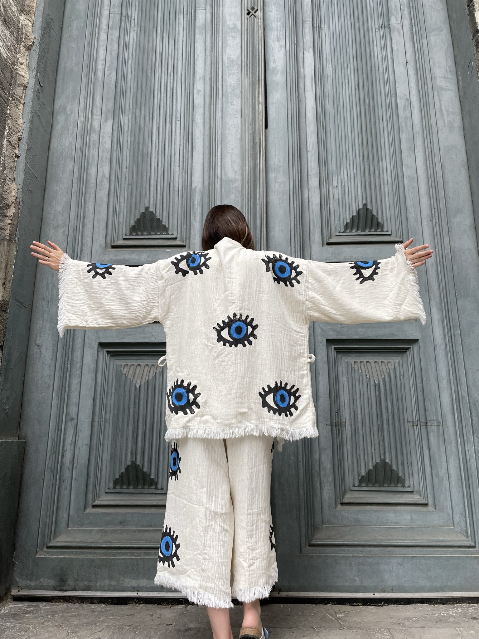 Parisian Rouge Organic Cotton Kimono, Slipper & Eye Mask Set