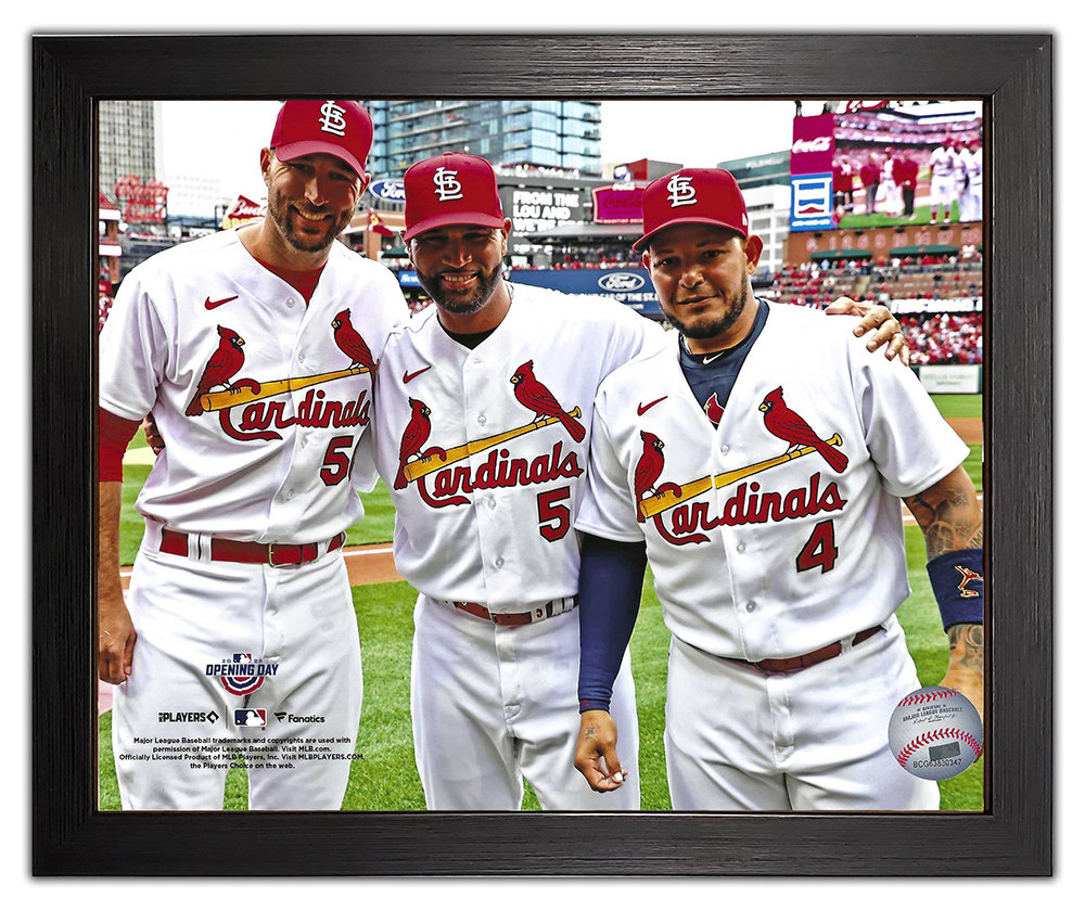 Yadier Molina St. Louis Cardinals Autographed 8 x 10 Walking