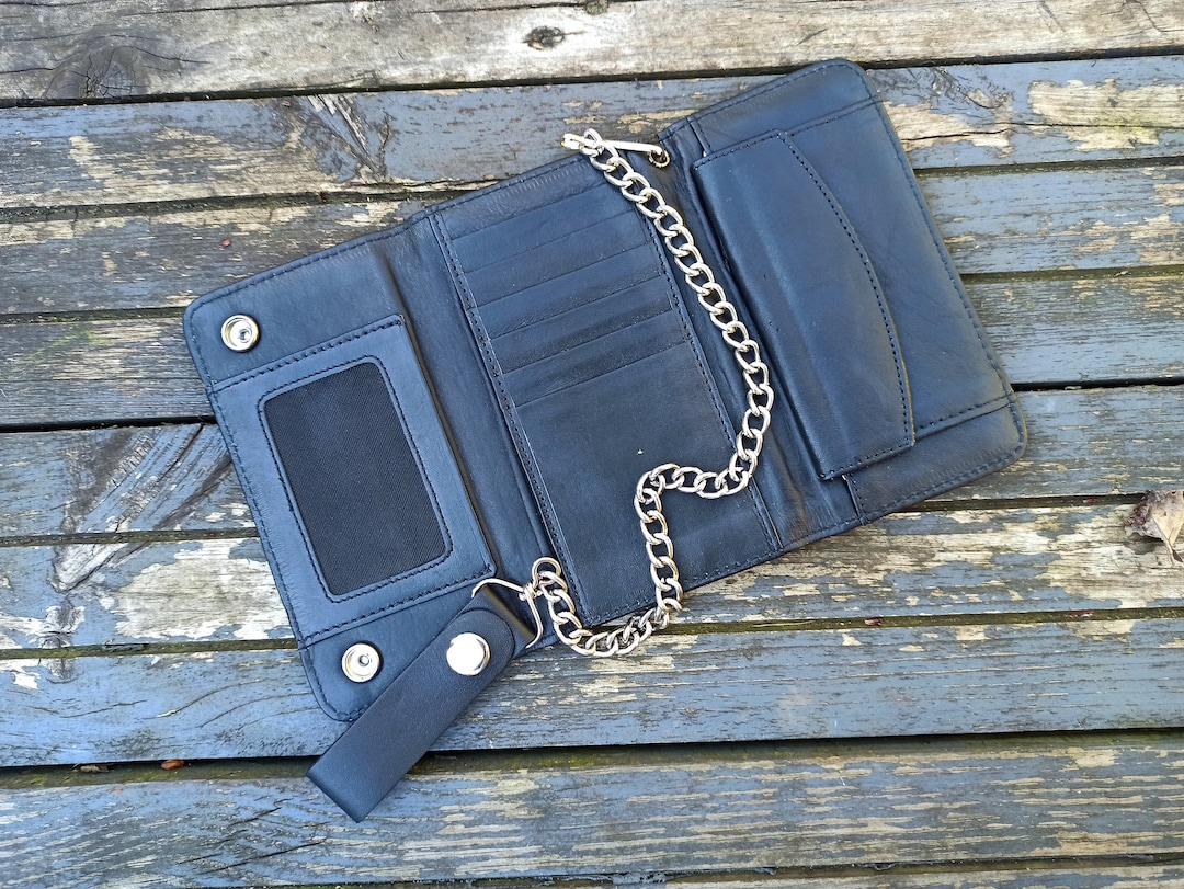 USA-Made CP339 Premium Credit Card Tri-Fold Wallet with Chain main image 1