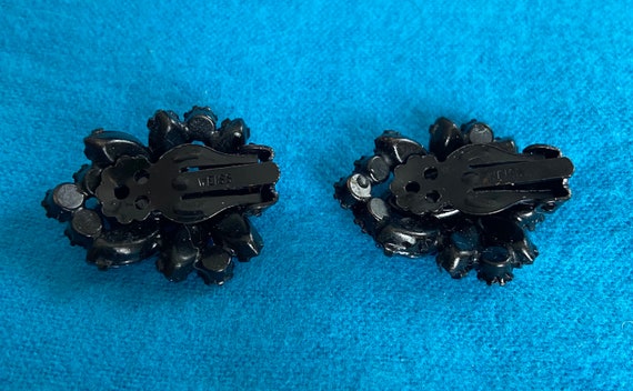 Vintage Weiss blue rhinestone clip-on earrings - image 4