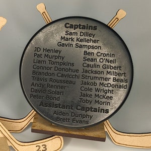 Roster Puck