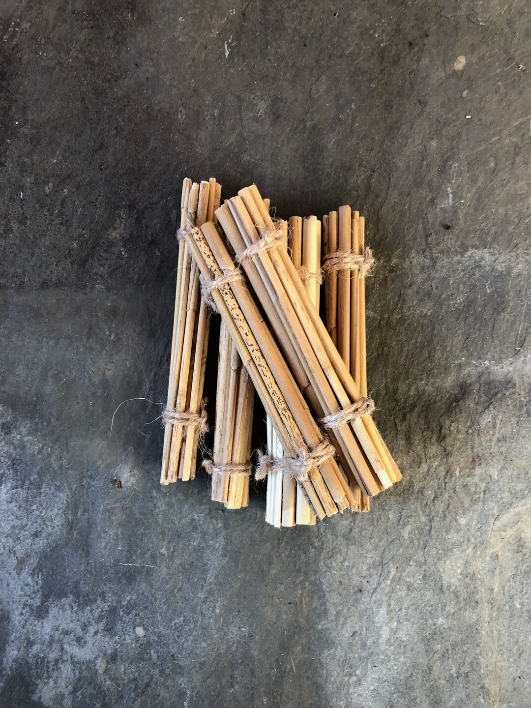 Six Mini Irish Reed Bundles, Irish Thatched Cottage - Craft Project ...