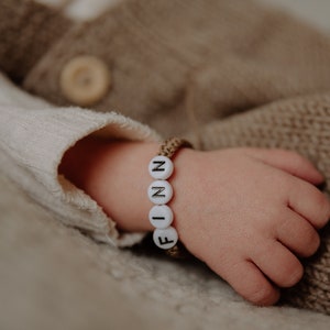 Mitwachsendes Makramee Namensarmband /Babyarmband/ Neugeborenenarmband / handgeknüpft / Geburtsgeschenk / personalisierbar bild 7